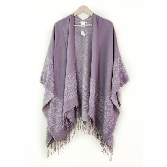 Francesca's Collections Sweaters - Francesca's Lavender Gray SW Style Fringe Cardigan